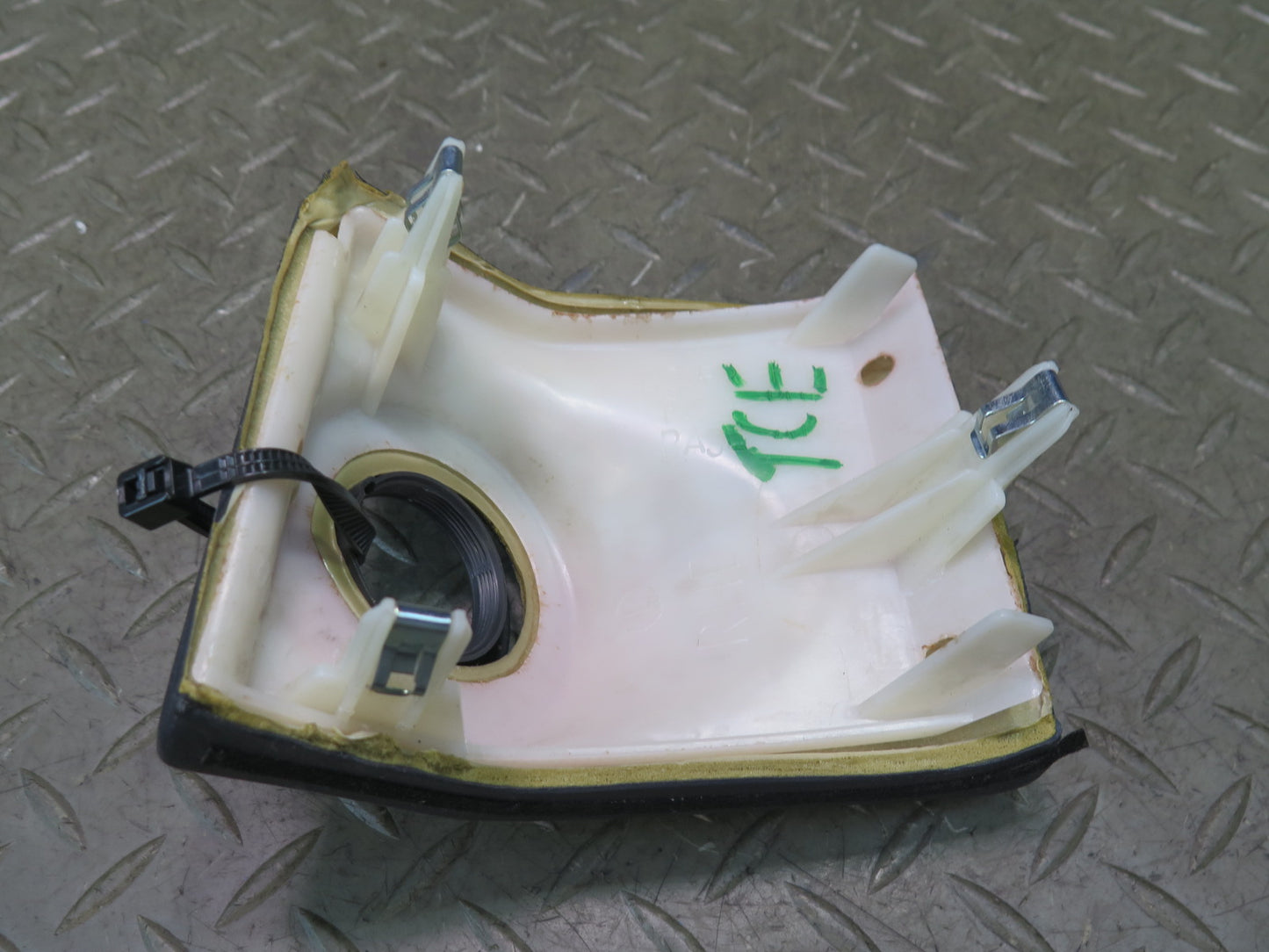 95-00 Toyota Celsior UCF20 RHD Dash Right Ignition Switch Trim Cover Black OEM