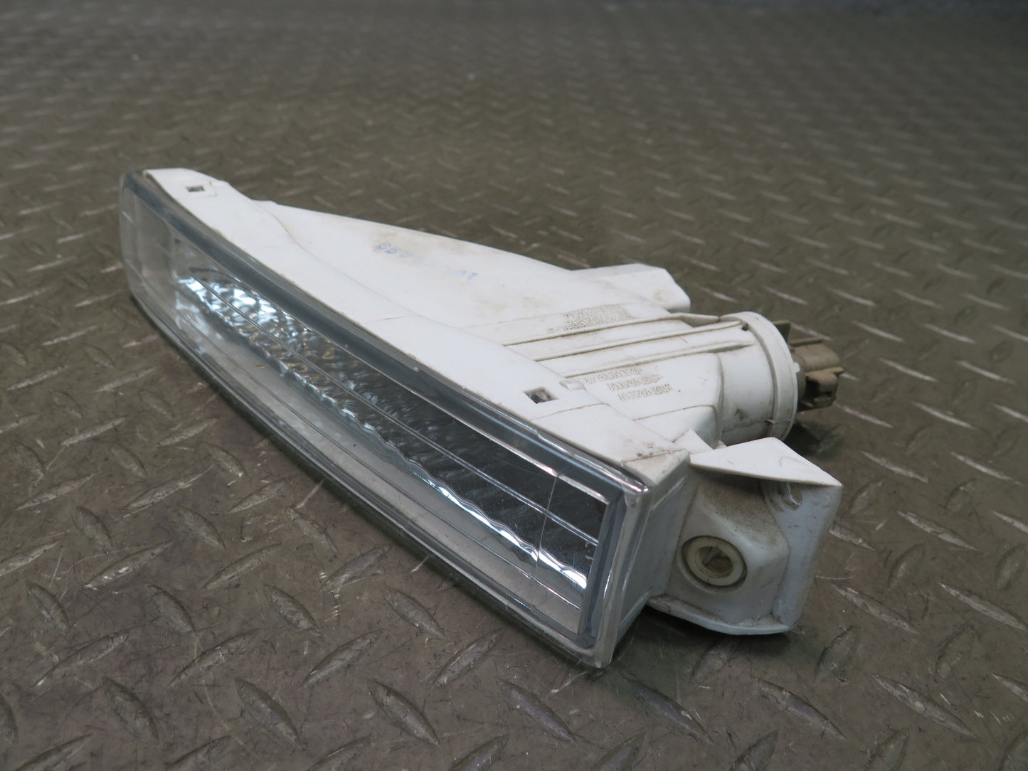 95-97 Toyota Celsior UCF20 RHD Front Left Clear Inner Turn Signal Light OEM