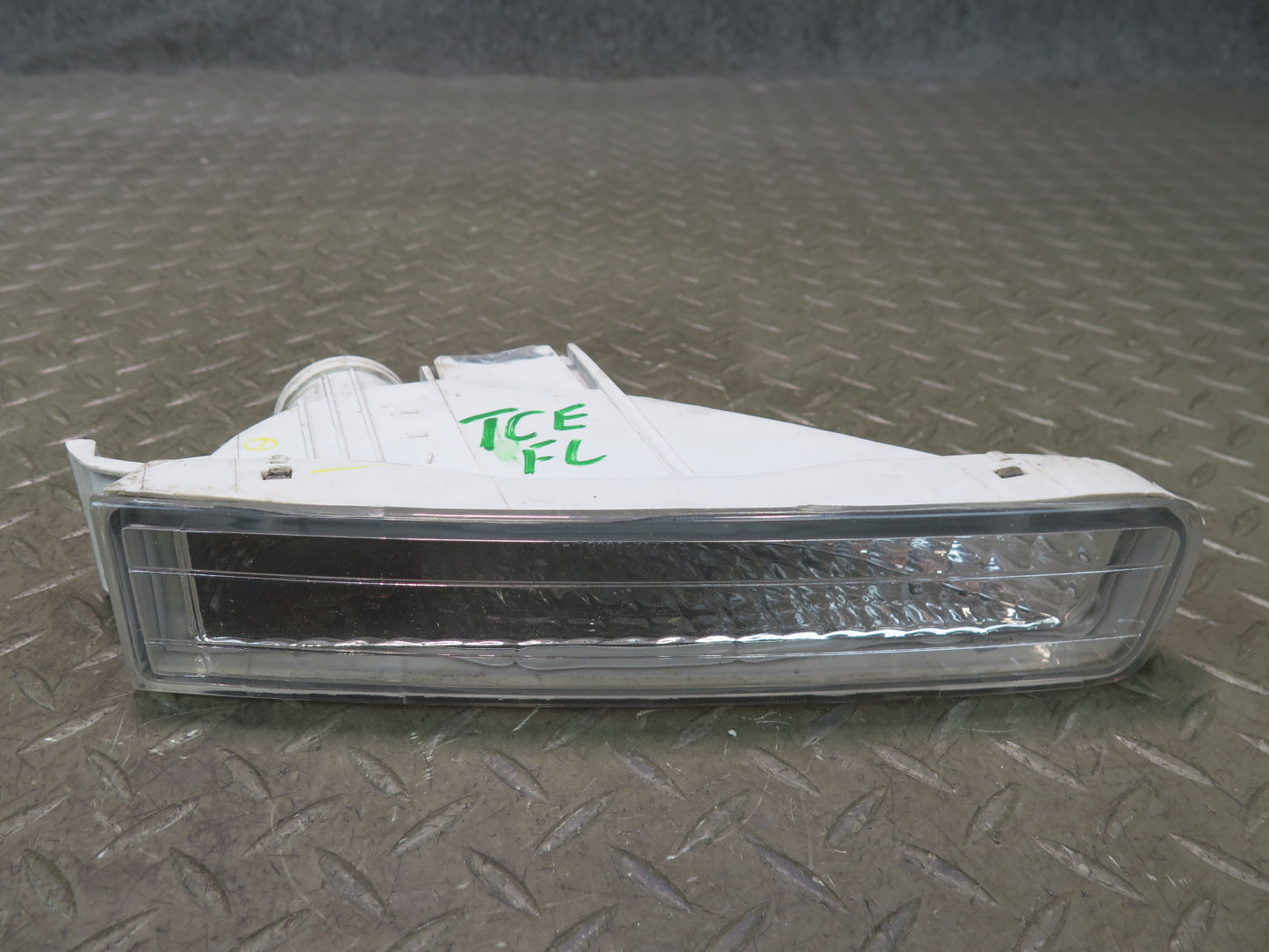 95-97 Toyota Celsior UCF20 RHD Front Left Clear Inner Turn Signal Light OEM