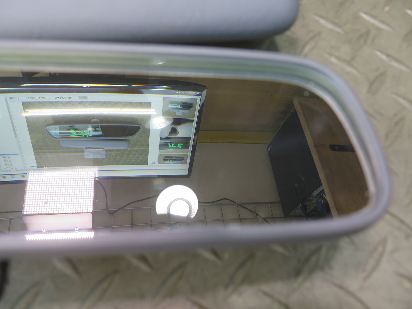 95-00 Toyota Celsior Lexus LS400 UCF20 Manual Dim Interior Rear View Mirror OEM