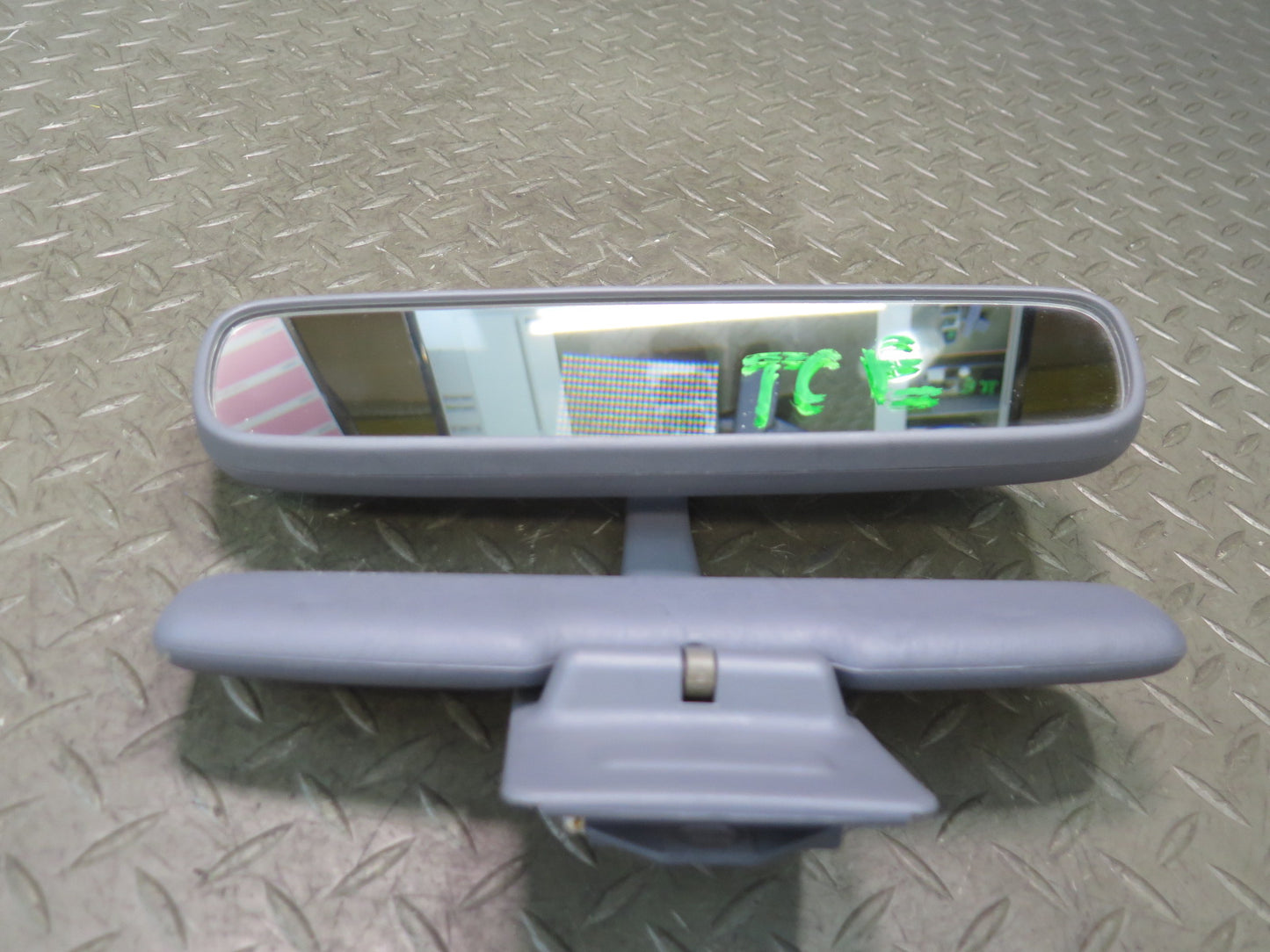 95-00 Toyota Celsior Lexus LS400 UCF20 Manual Dim Interior Rear View Mirror OEM