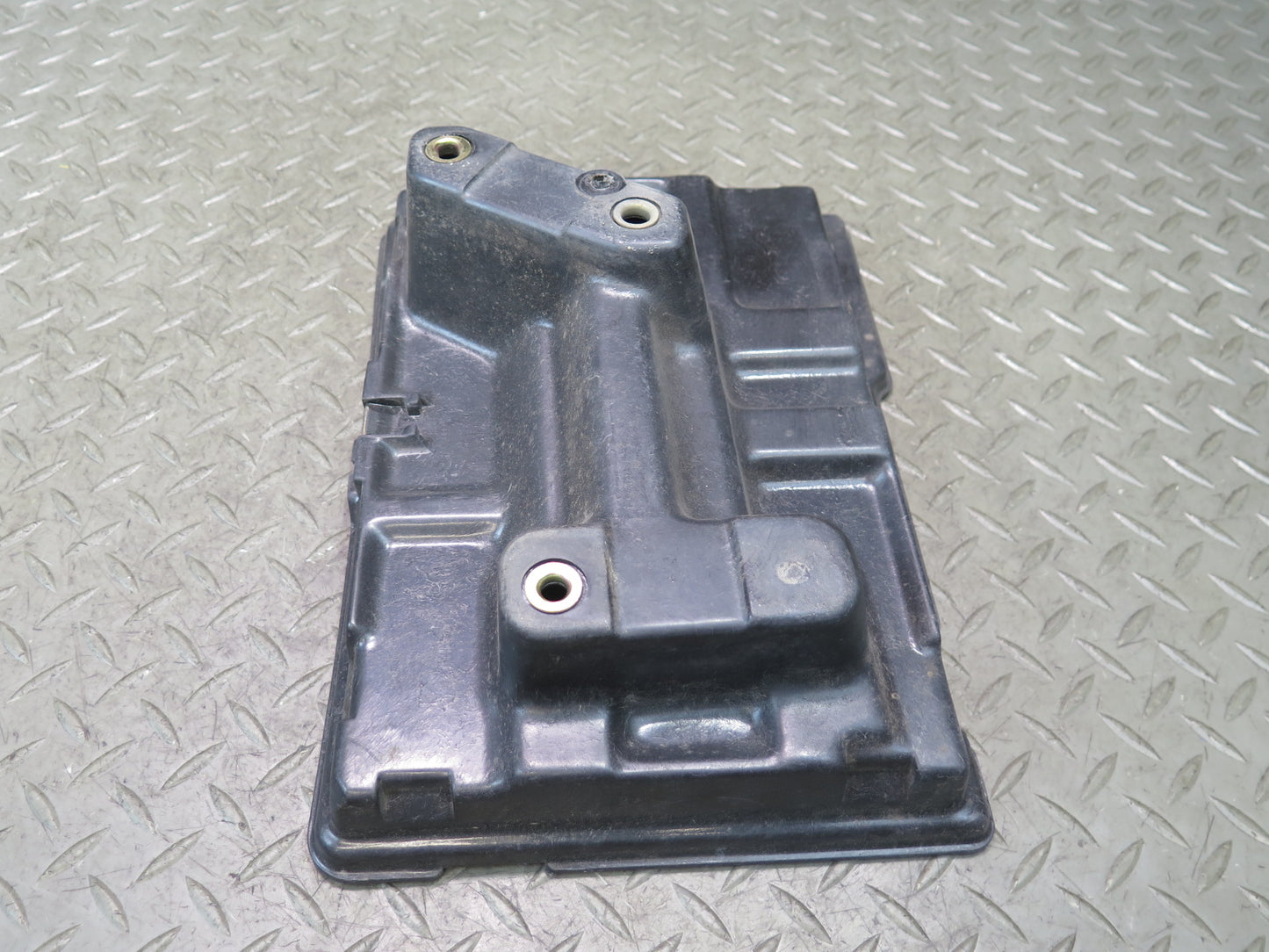 95-00 Toyota Celsior Lexus LS400 UCF20 Battery Tray Holder Bracket Support OEM
