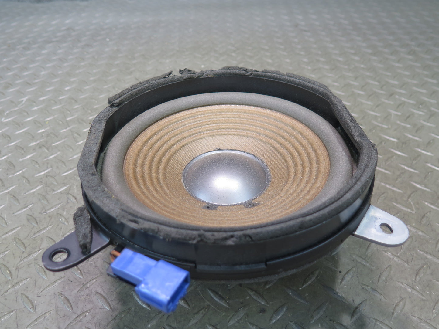 95-00 Toyota Celsior Lexus LS400 UCF20 Rear Subwoofer Speaker Pioneer OEM