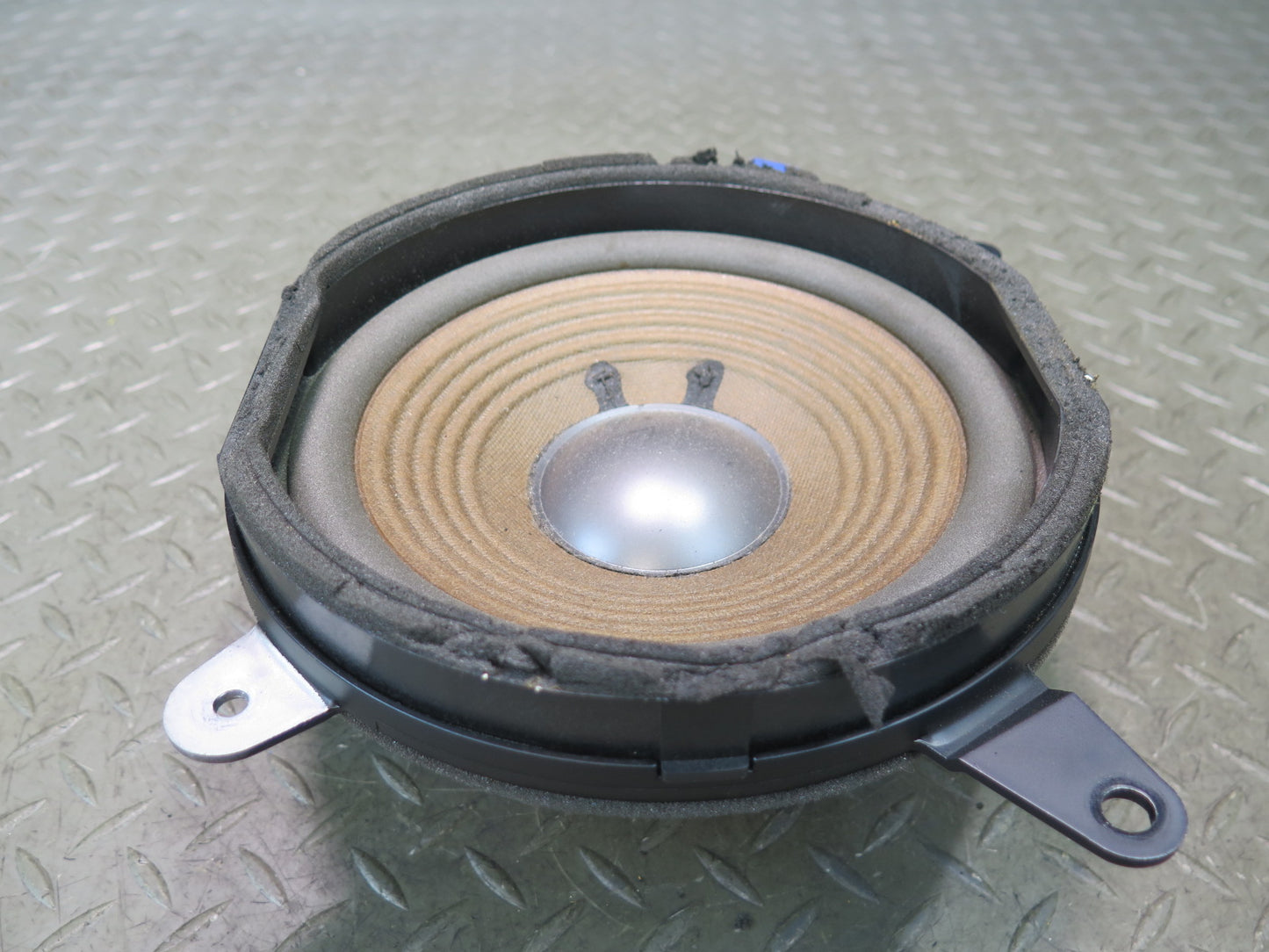 95-00 Toyota Celsior Lexus LS400 UCF20 Rear Subwoofer Speaker Pioneer OEM