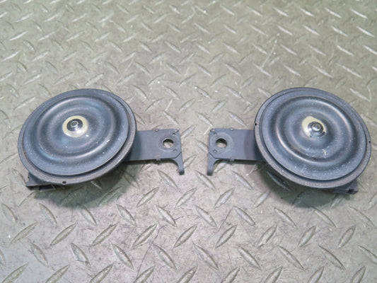 95-97 Toyota Celsior Lexus LS400 High & Low Tone Note Pitch Horn Signal Set OEM