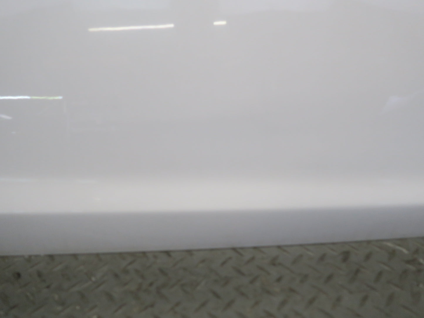 00-05 Toyota MR2 Spyder ZZW30L Right Door Shell Panel Super White OEM