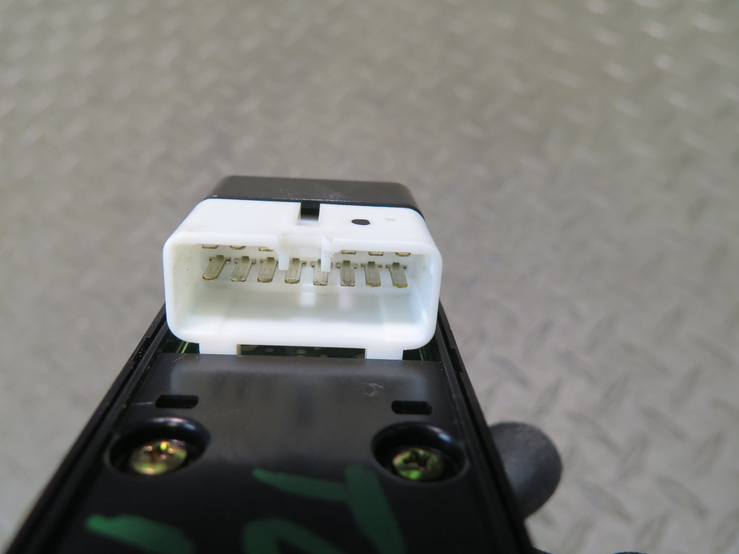 95-97 Toyota Celsior UCF20 RHD Front Right Door Master Window Switch w Trim OEM