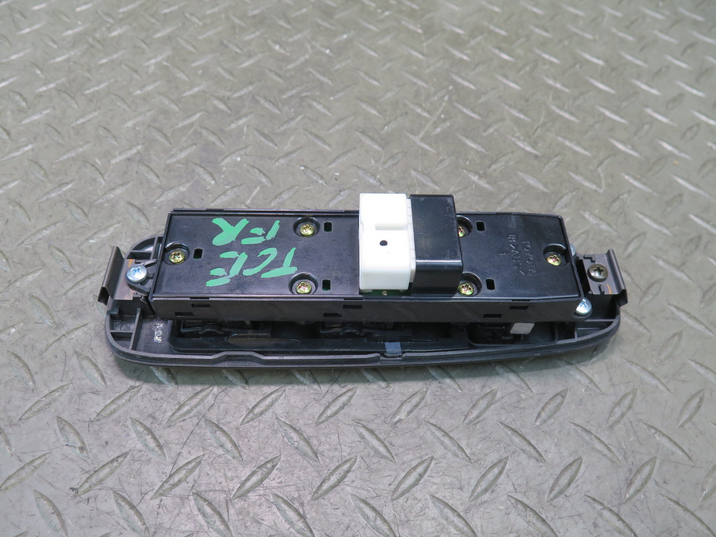 95-97 Toyota Celsior UCF20 RHD Front Right Door Master Window Switch w Trim OEM