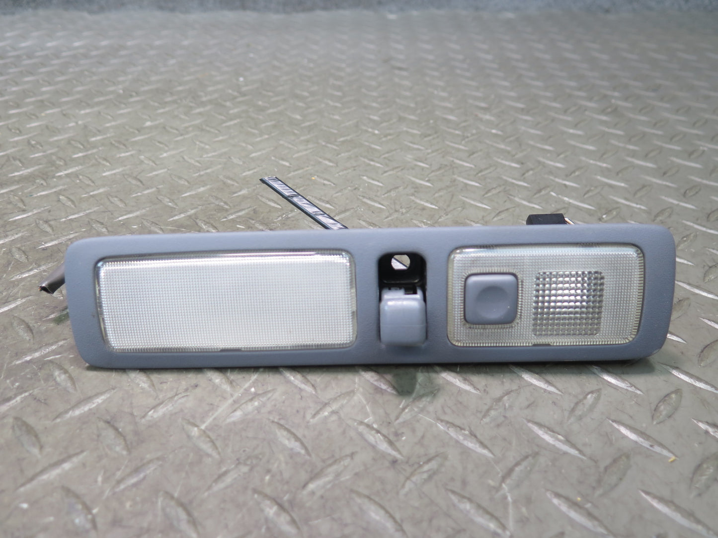 95-97 Toyota Celsior Lexus LS400 Set of 2 Rear Overhead Dome Interior Light OEM