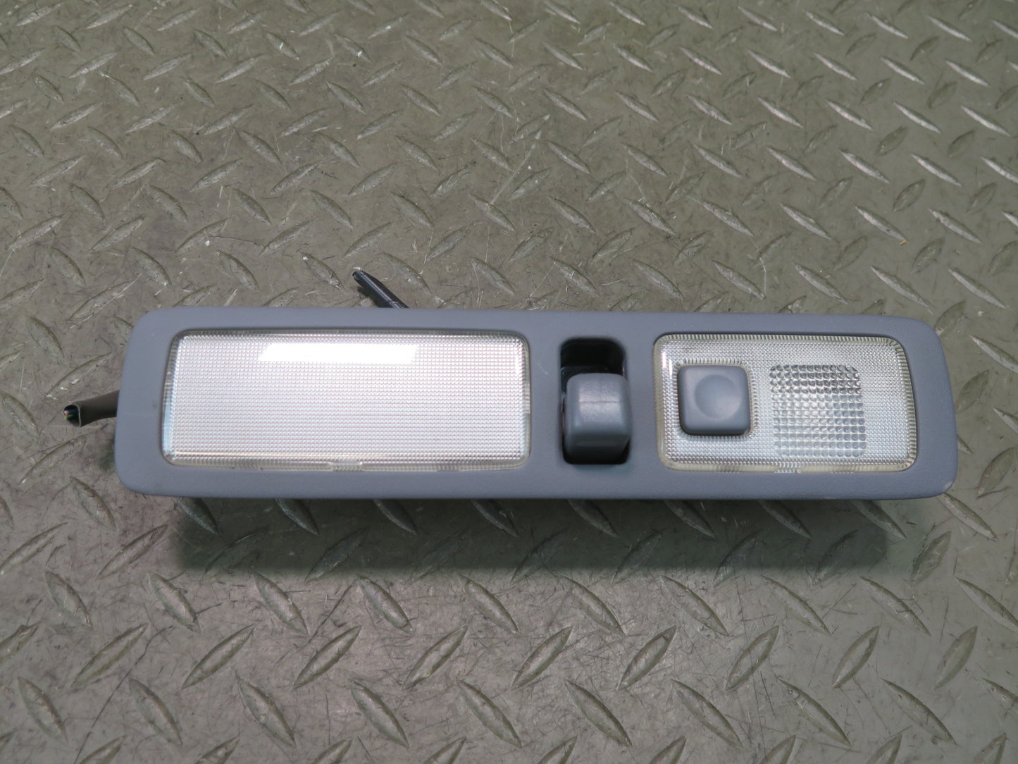95-97 Toyota Celsior Lexus LS400 Set of 2 Rear Overhead Dome Interior Light OEM