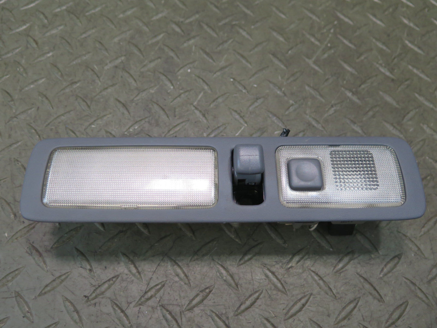 95-97 Toyota Celsior Lexus LS400 Set of 2 Rear Overhead Dome Interior Light OEM