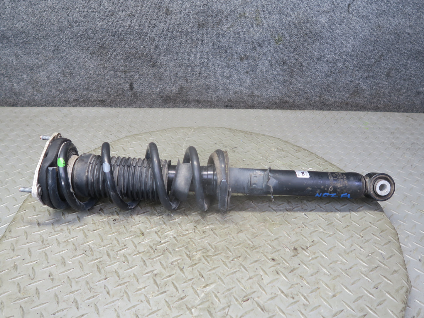 09-15 Nissan Z34 370Z RWD Set of 2 Front Left AND Right Strut Shock Absorber OEM