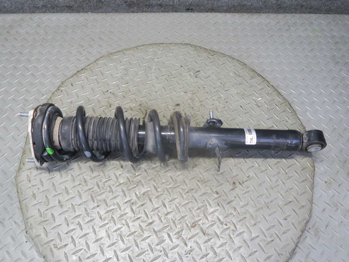09-15 Nissan Z34 370Z RWD Set of 2 Front Left AND Right Strut Shock Absorber OEM