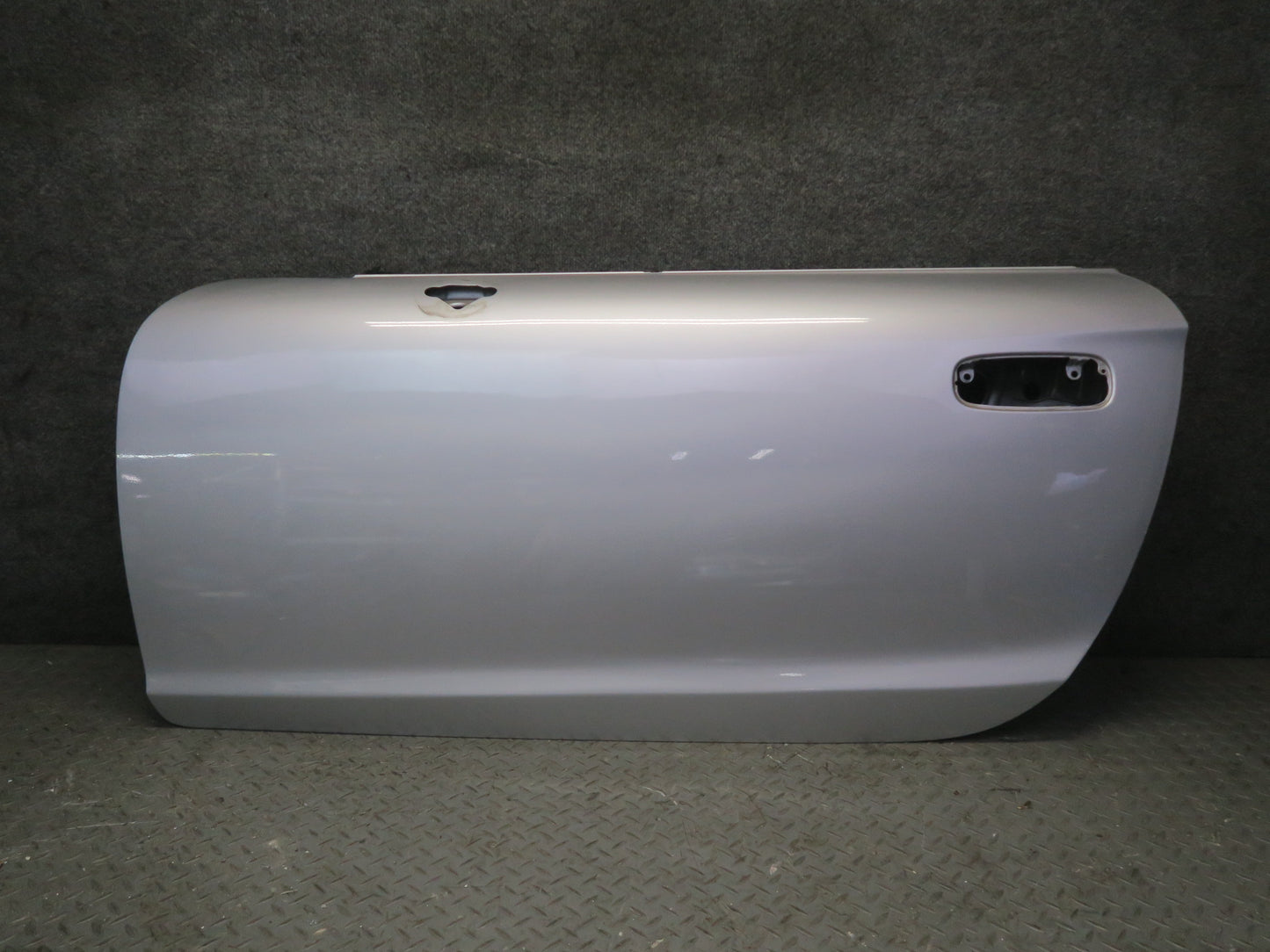 00-05 Toyota MR2 Spyder ZZW30L Left Door Shell Panel Silver OEM