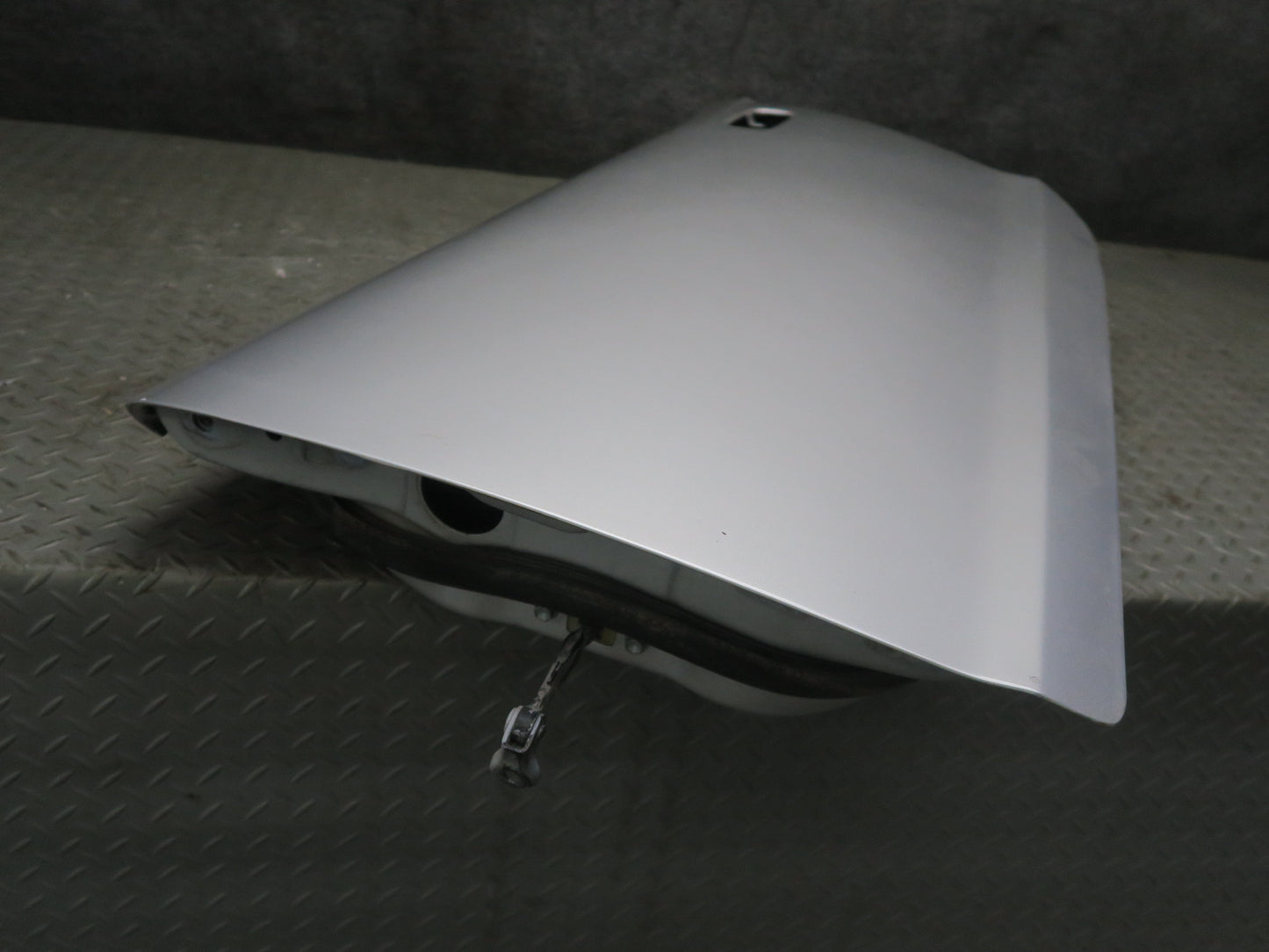 00-05 Toyota MR2 Spyder ZZW30L Left Door Shell Panel Silver OEM