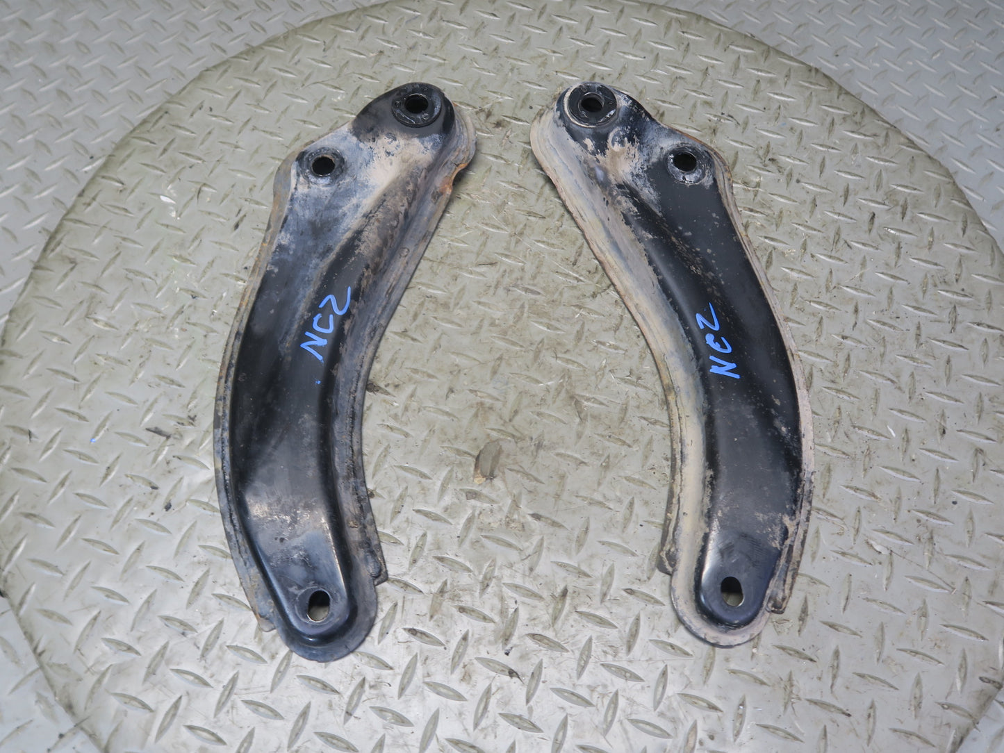 09-20 Nissan Z34 370Z Set of 2 Front Subframe Crossmember Support Brace OEM