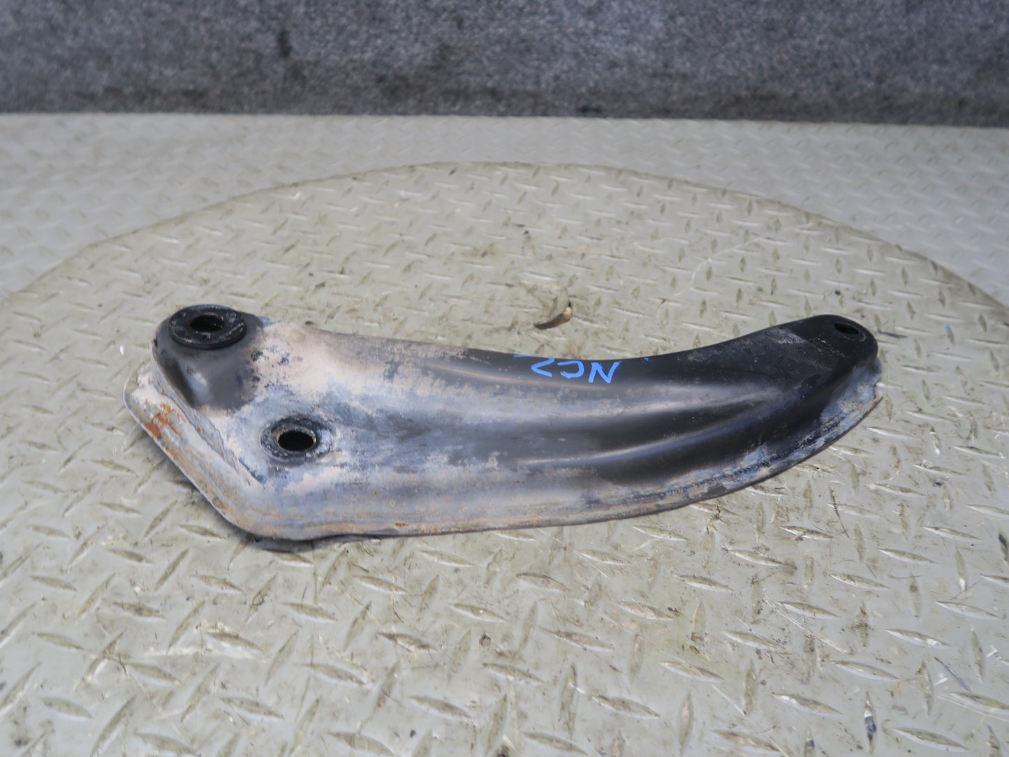 09-20 Nissan Z34 370Z Set of 2 Front Subframe Crossmember Support Brace OEM