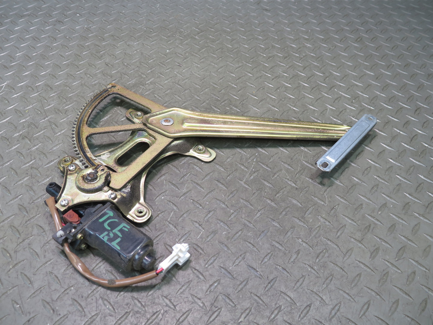 95-97 Toyota Celsior Lexus LS400 Rear Left Door Window Regulator w Motor OEM