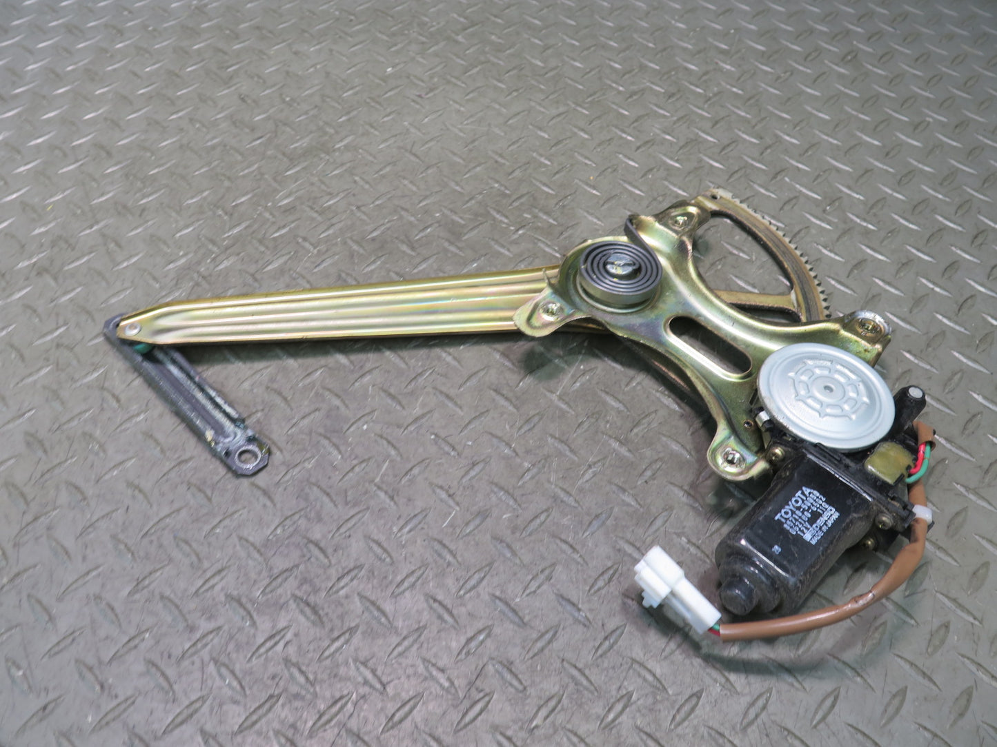 95-97 Toyota Celsior Lexus LS400 Rear Left Door Window Regulator w Motor OEM