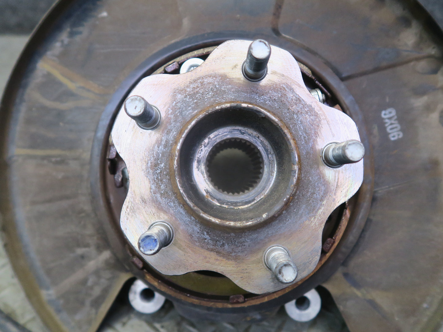10-20 Nissan Z34 370Z Rear Left Spindle Knuckle Wheel Hub Bearing OEM