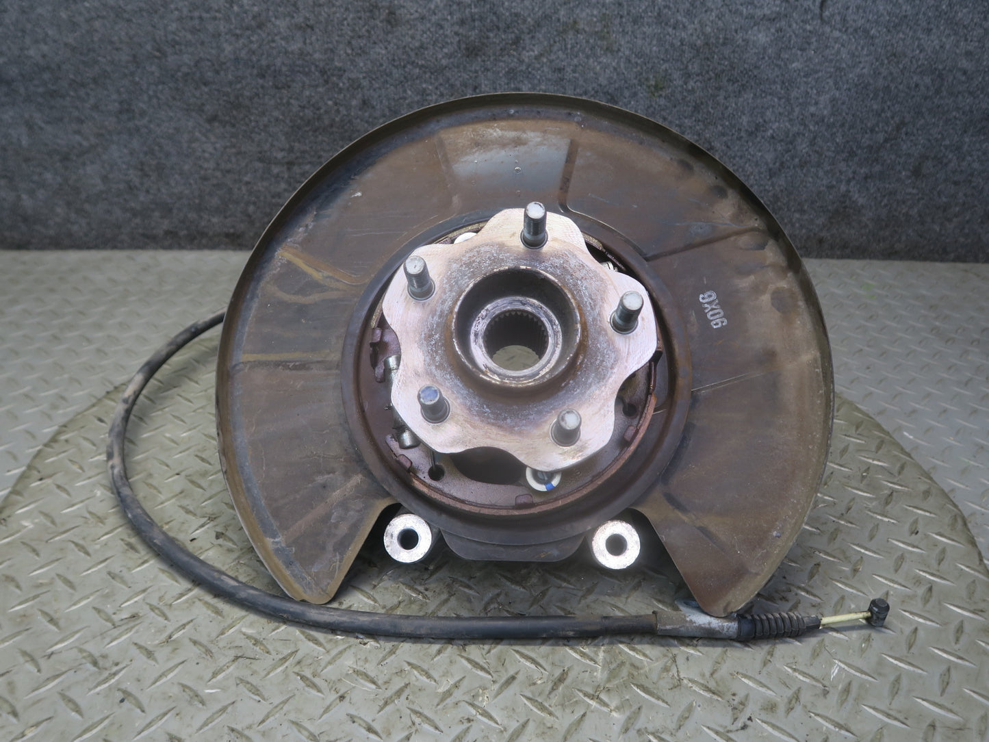 10-20 Nissan Z34 370Z Rear Left Spindle Knuckle Wheel Hub Bearing OEM