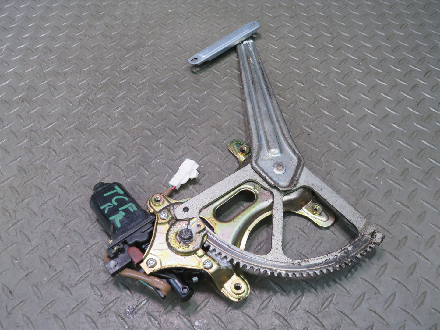 95-97 Toyota Celsior Lexus LS400 Rear Right Door Window Regulator w Motor OEM
