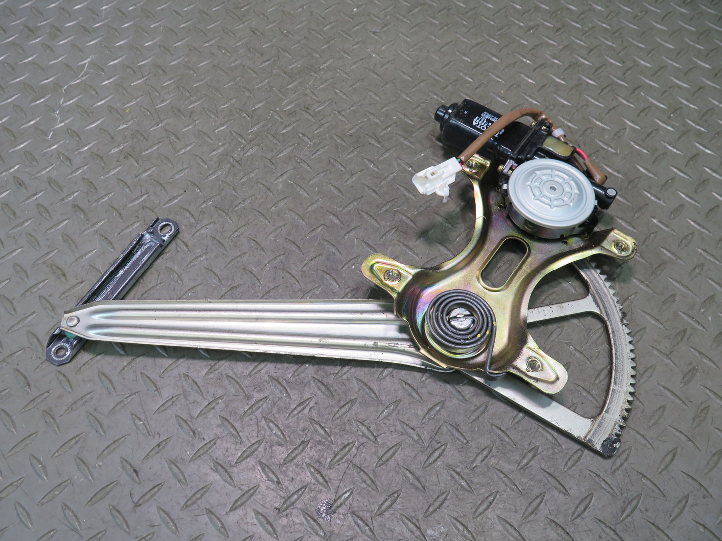 95-97 Toyota Celsior Lexus LS400 Rear Right Door Window Regulator w Motor OEM