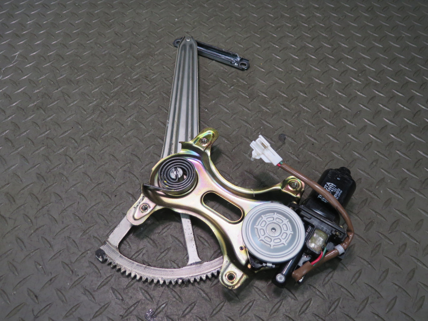 95-97 Toyota Celsior Lexus LS400 Rear Right Door Window Regulator w Motor OEM