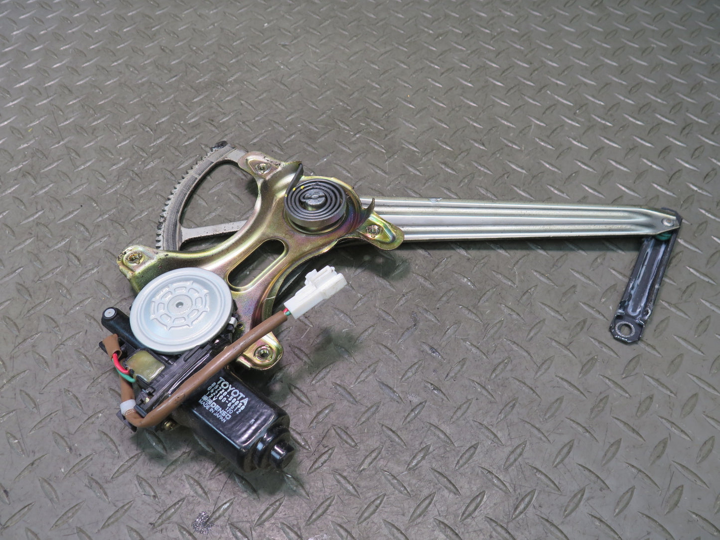 95-97 Toyota Celsior Lexus LS400 Rear Right Door Window Regulator w Motor OEM