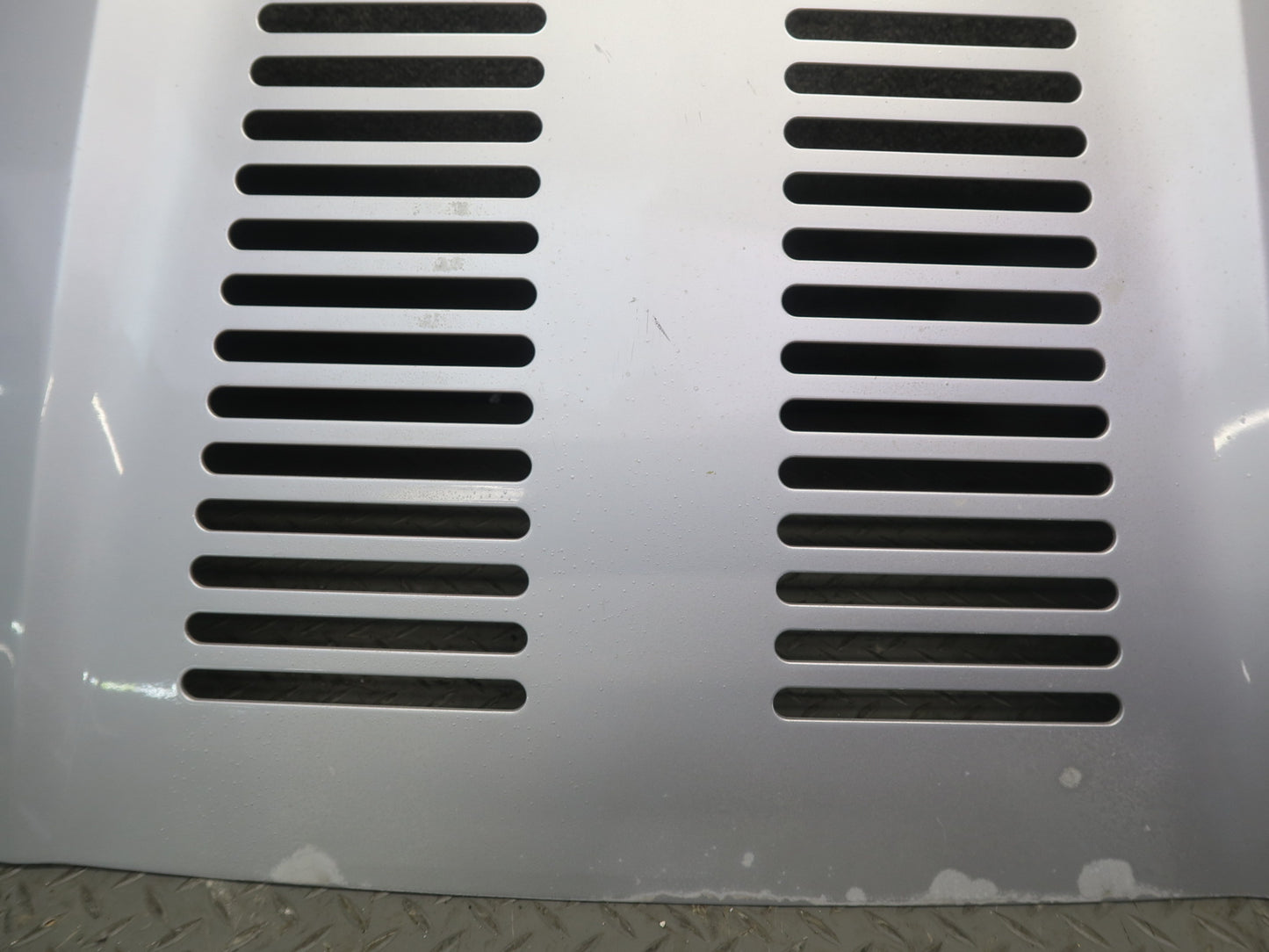 00-05 Toyota MR2 Spyder ZZW30L Rear Trunk Lid Engine Shell Panel Cover OEM