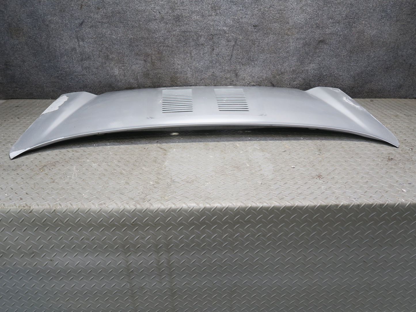 00-05 Toyota MR2 Spyder ZZW30L Rear Trunk Lid Engine Shell Panel Cover OEM