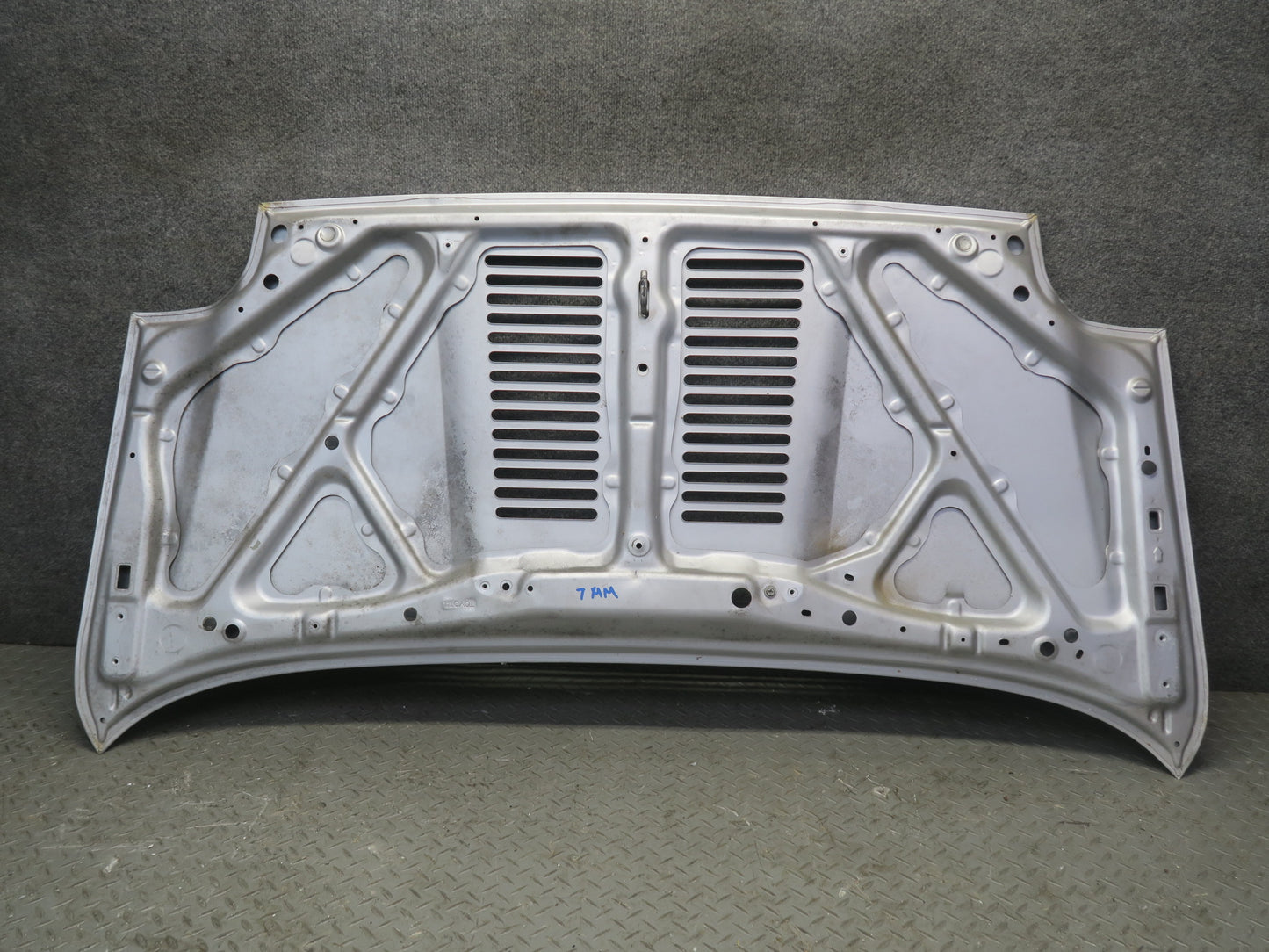 00-05 Toyota MR2 Spyder ZZW30L Rear Trunk Lid Engine Shell Panel Cover OEM