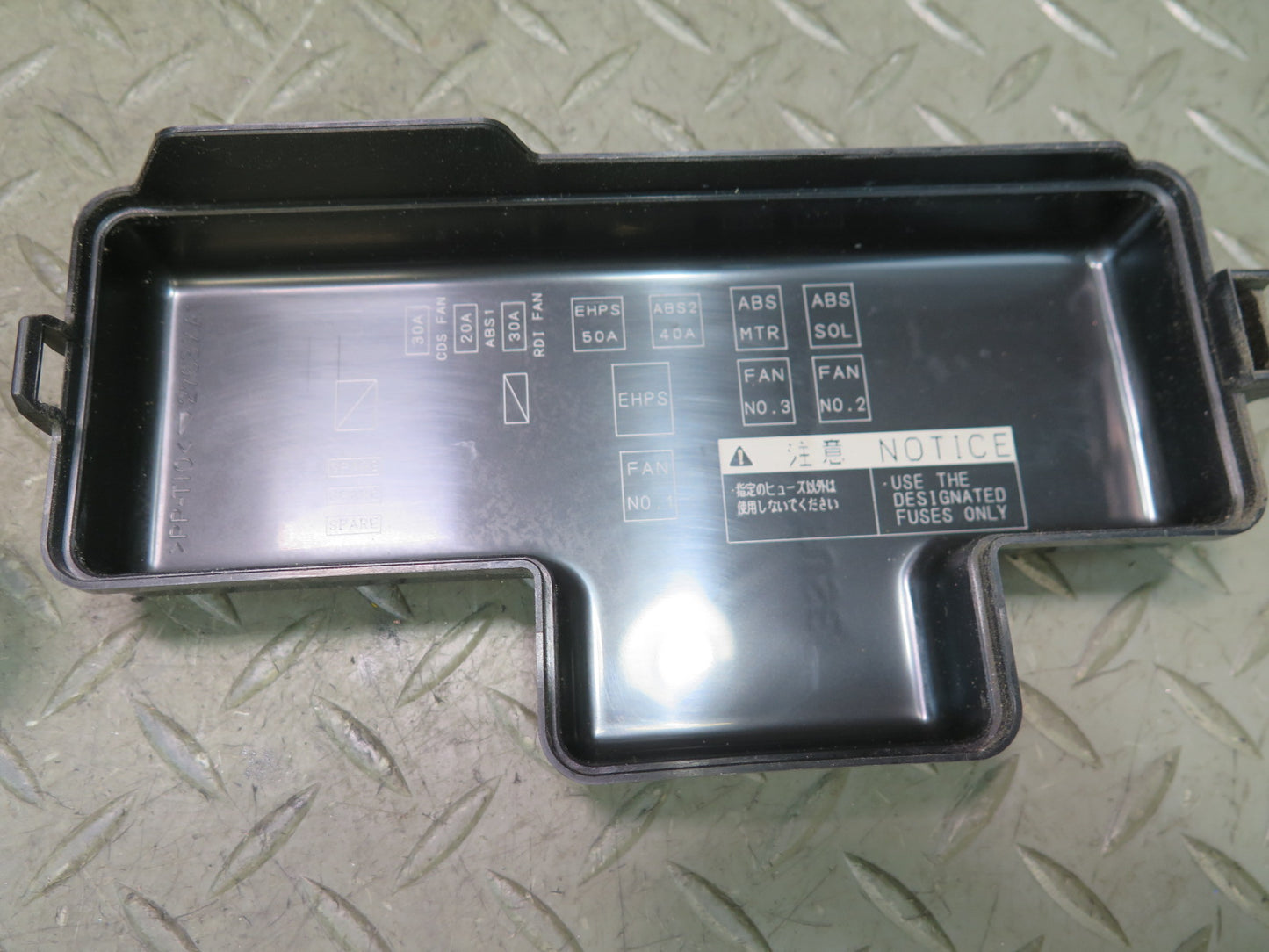 00-05 Toyota MR2 Spyder Front Left Luggage Compartment Fuse Relay Box OEM