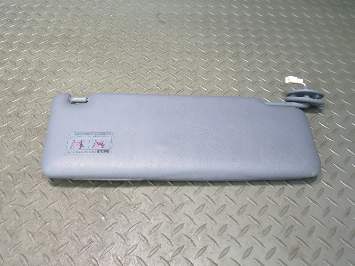 95-97 Toyota Celsior UCF20 RHD Front Left & Right Sun Visor Set Gray OEM