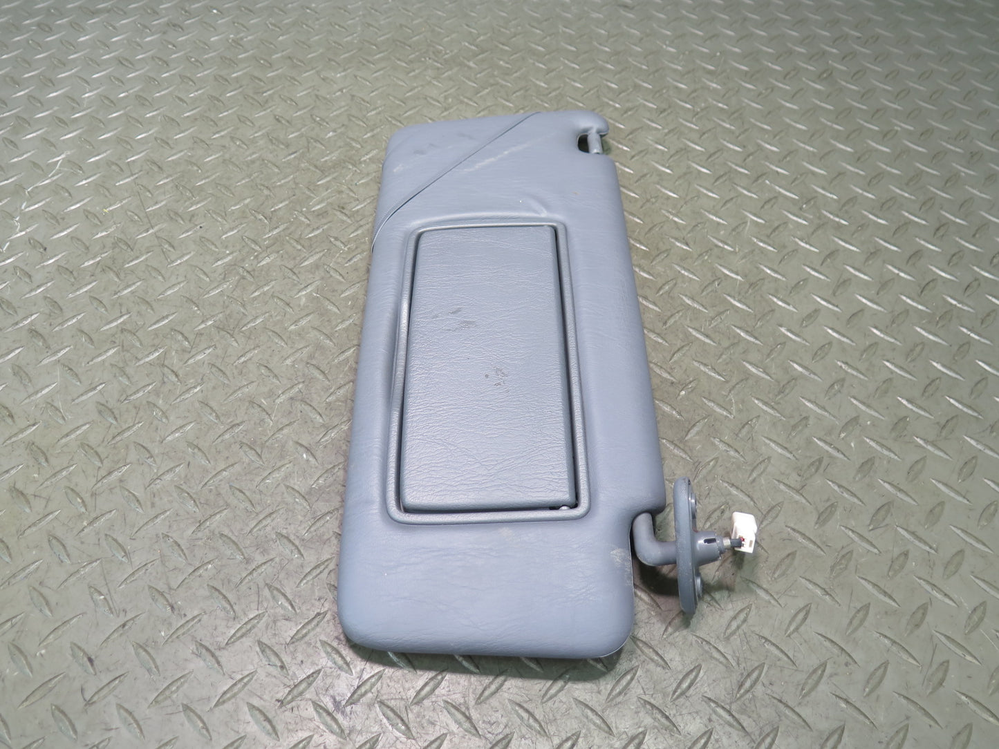 95-97 Toyota Celsior UCF20 RHD Front Left & Right Sun Visor Set Gray OEM