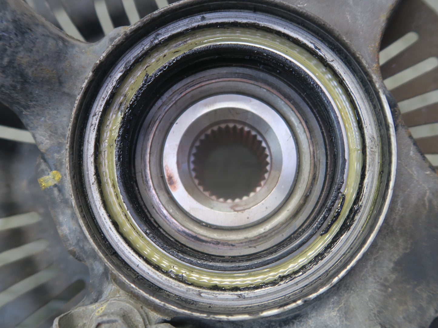 2010-2013 Lexus URJ150L GX460 AWD Front Left Side Spindle Knuckle Wheel Hub