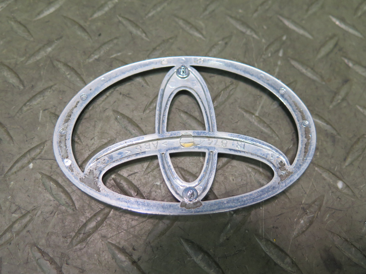 95-97 Toyota Celsior UCF20 Rear Trunk Lid Badge Emblem Logo Symbol Set OEM