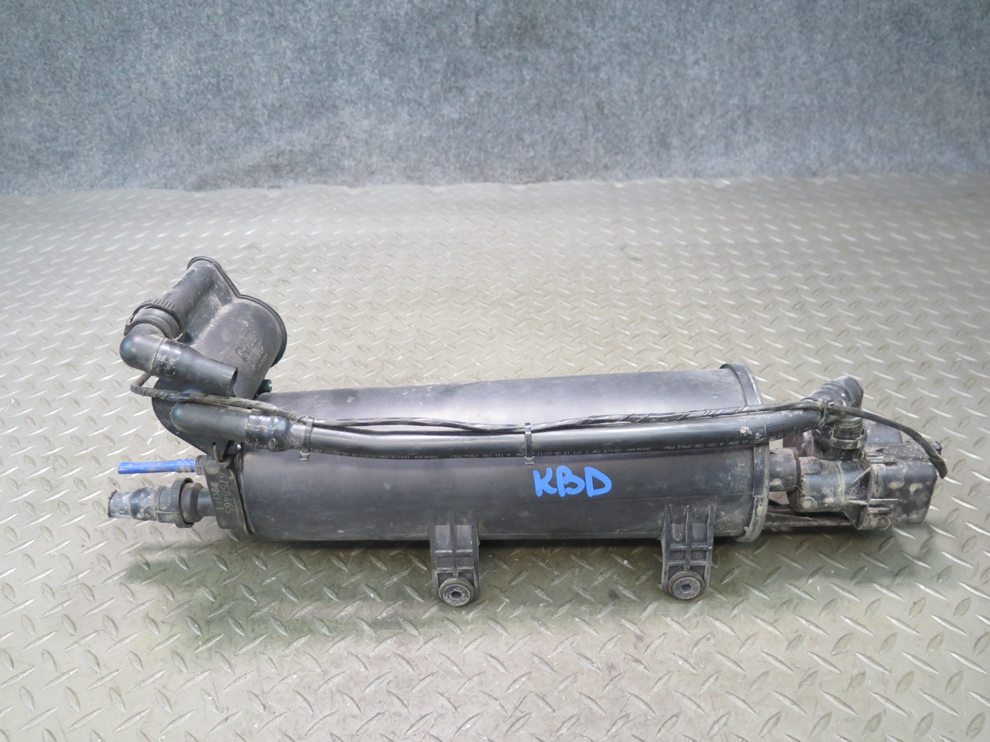 2001-2006 BMW E46 3-SERIES M54 S54 Fuel Evap Vapor Charcoal Canister 6752223