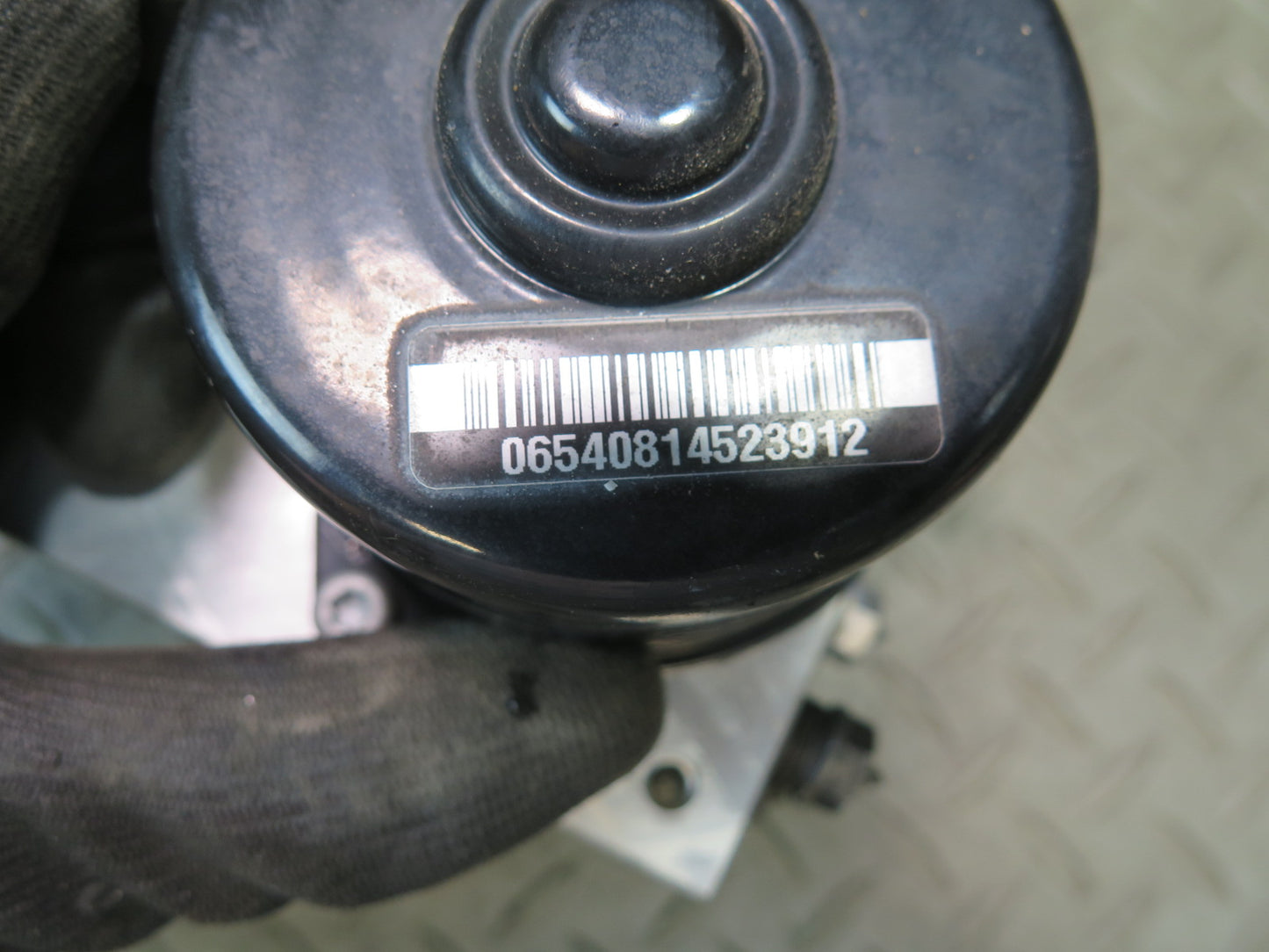 2001-2002 BMW E46 M3 Anti Lock  Brake DSC ABS Pump Module 2229800