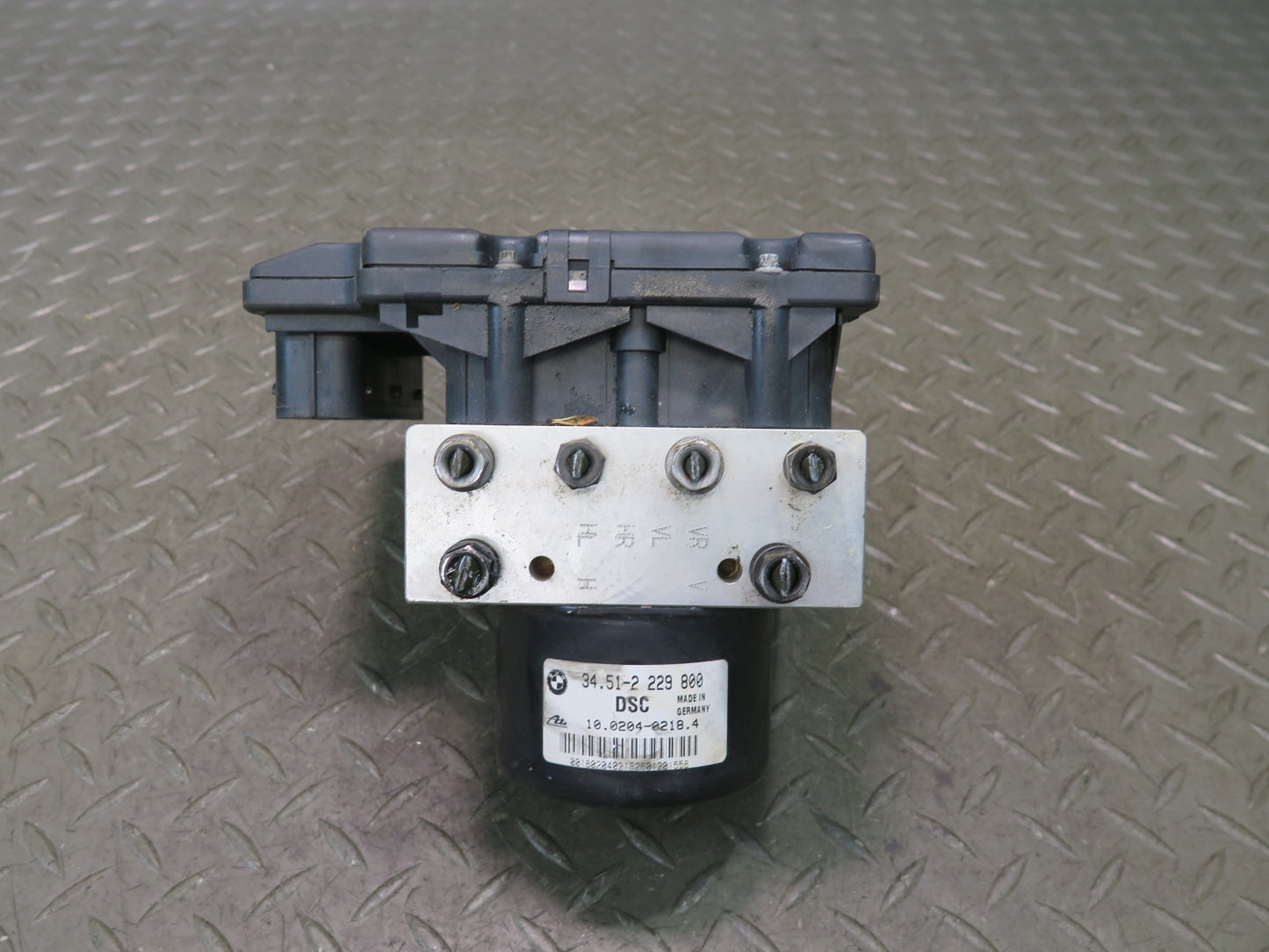 2001-2002 BMW E46 M3 Anti Lock  Brake DSC ABS Pump Module 2229800