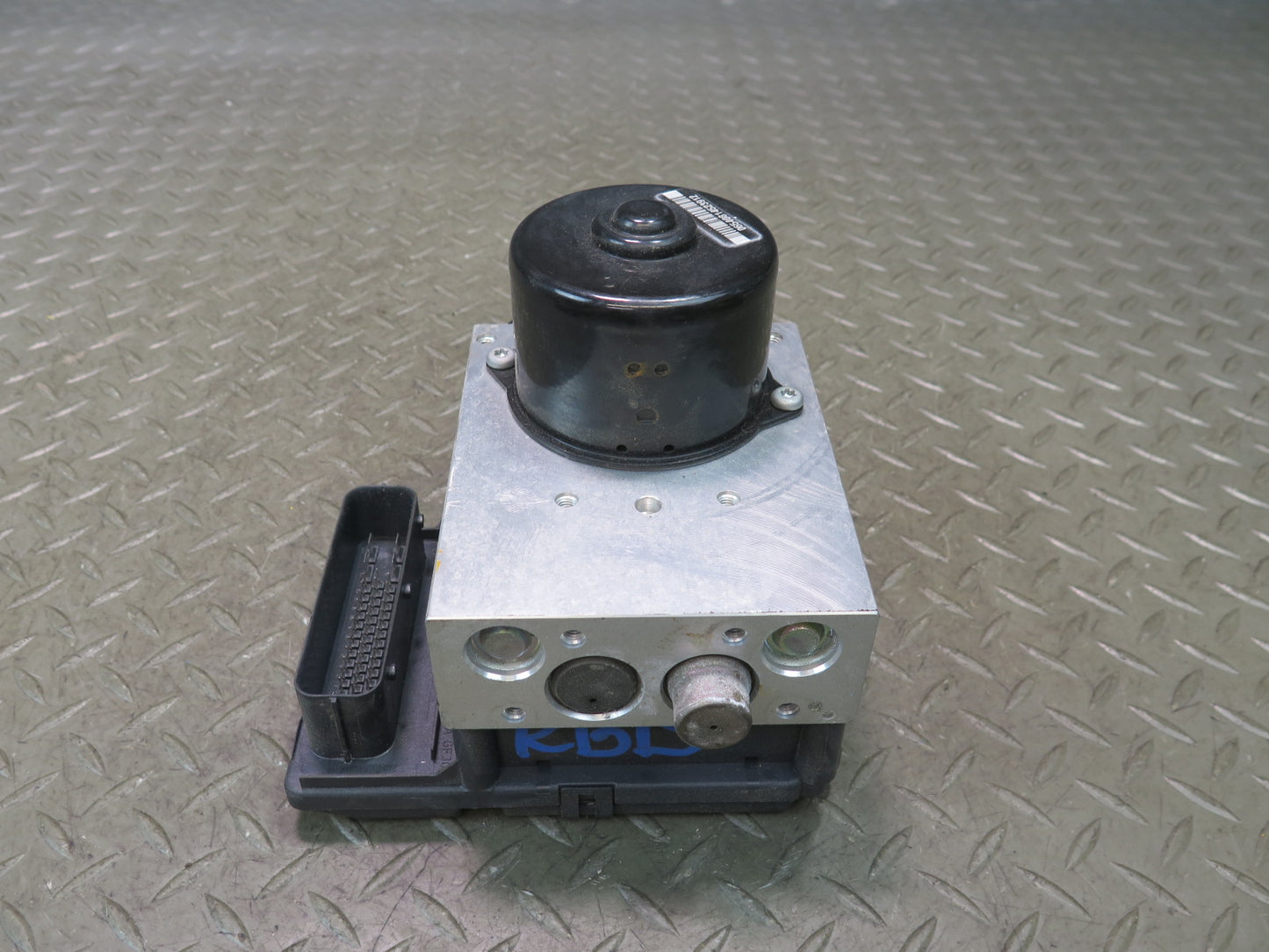 2001-2002 BMW E46 M3 Anti Lock  Brake DSC ABS Pump Module 2229800