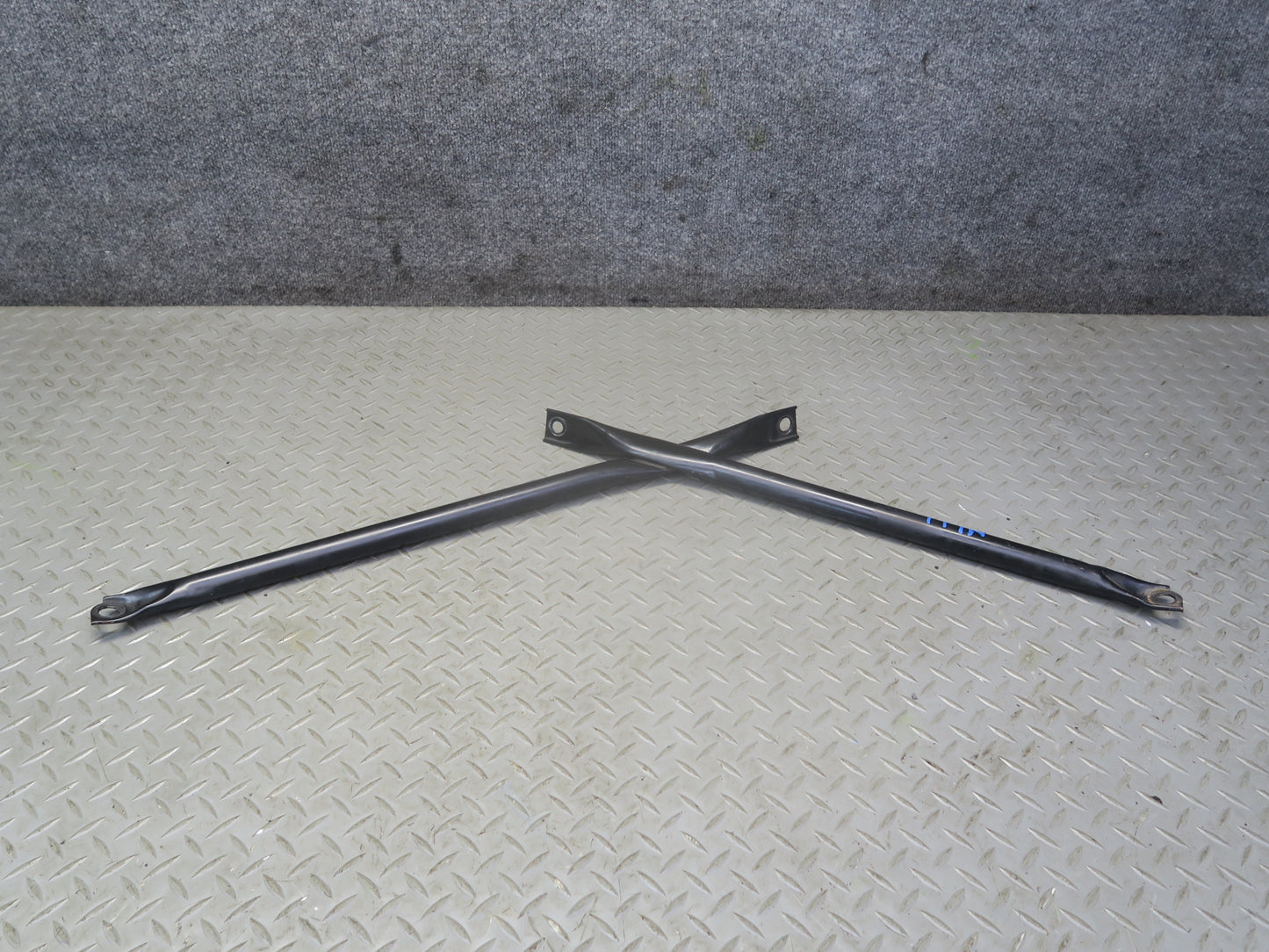 00-05 Toyota MR2 Spyder ZZW30L Rear Strut Engine Cross Bar Brace OEM