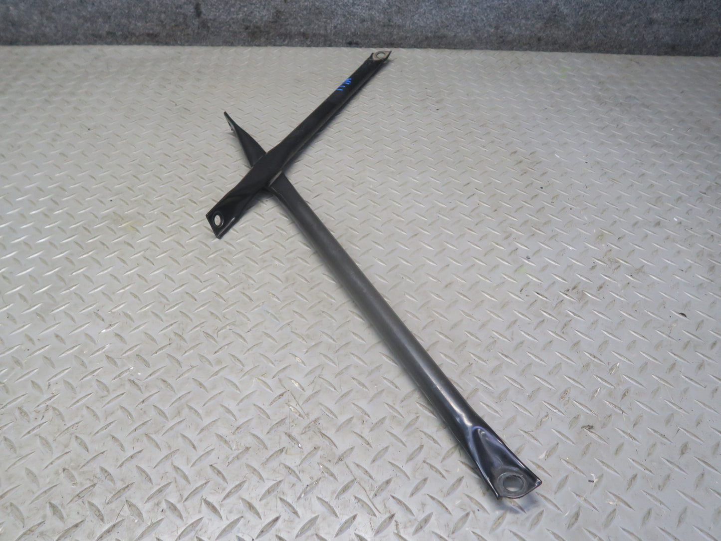 00-05 Toyota MR2 Spyder ZZW30L Rear Strut Engine Cross Bar Brace OEM