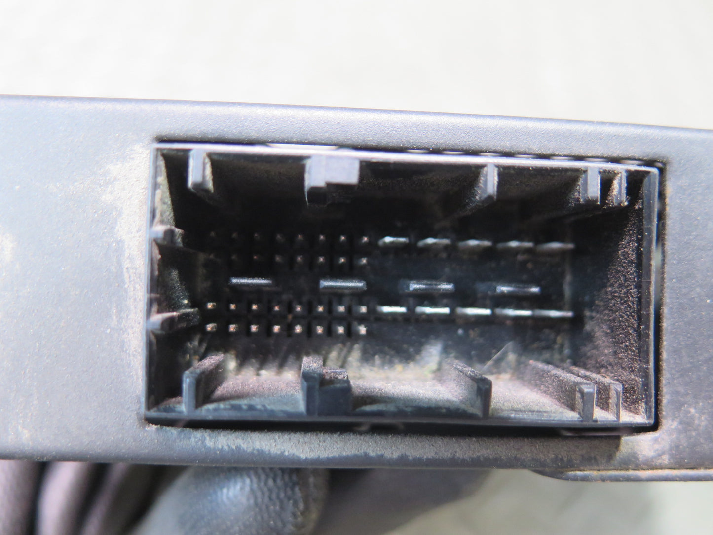 2001-2006 BMW E46 3-SERIES Harman Kardon Audio System Amplifier AMP 6946985