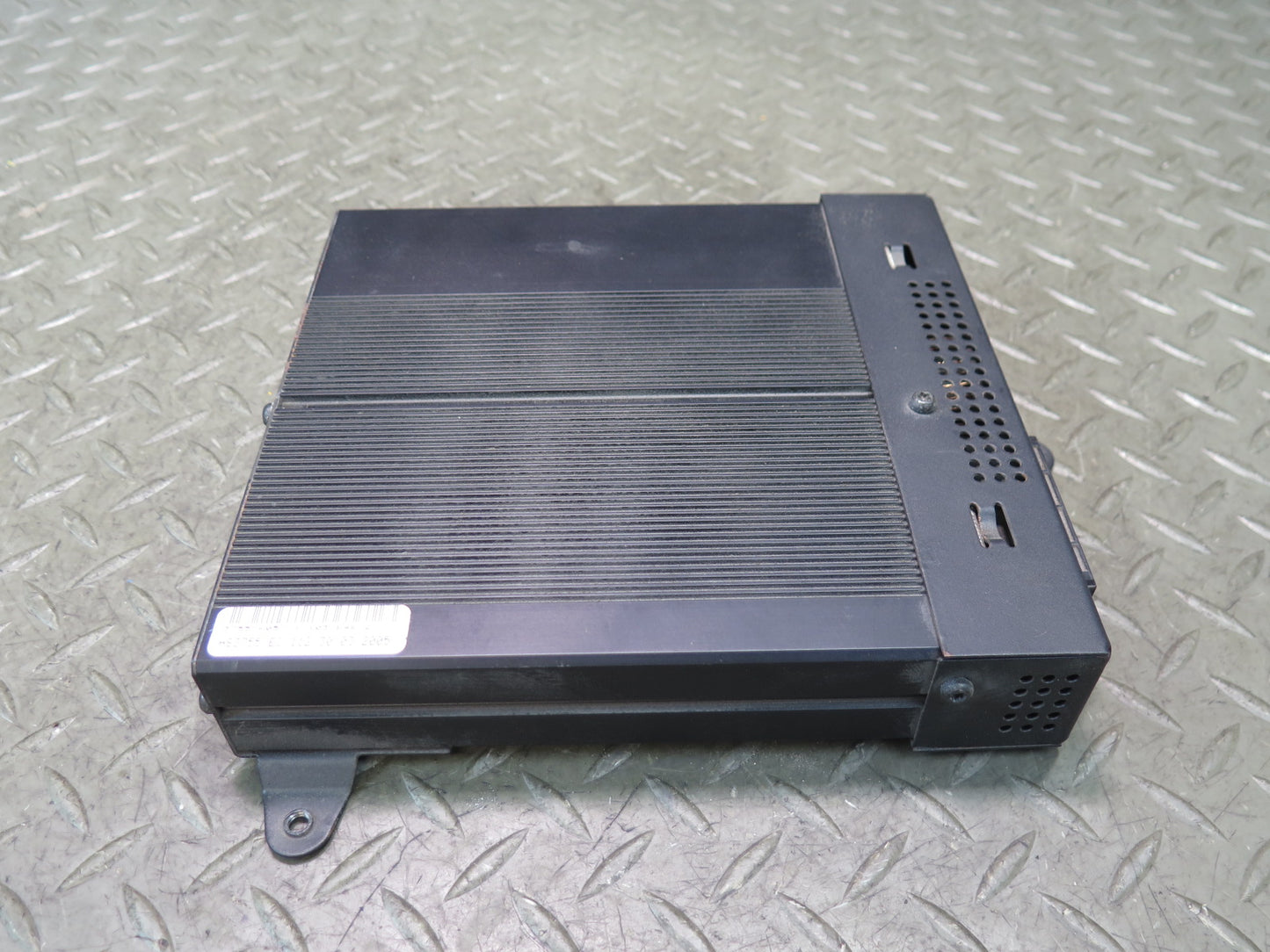 2001-2006 BMW E46 3-SERIES Harman Kardon Audio System Amplifier AMP 6946985