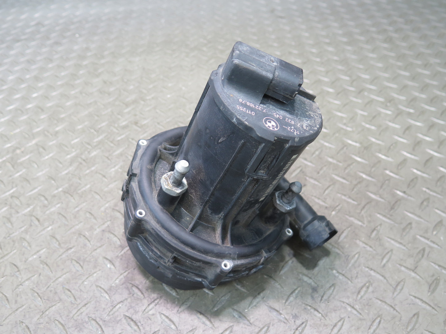 2001-2006 BMW E46 M3 Auxiliary AUX Secondary Air Injection Smog Pump