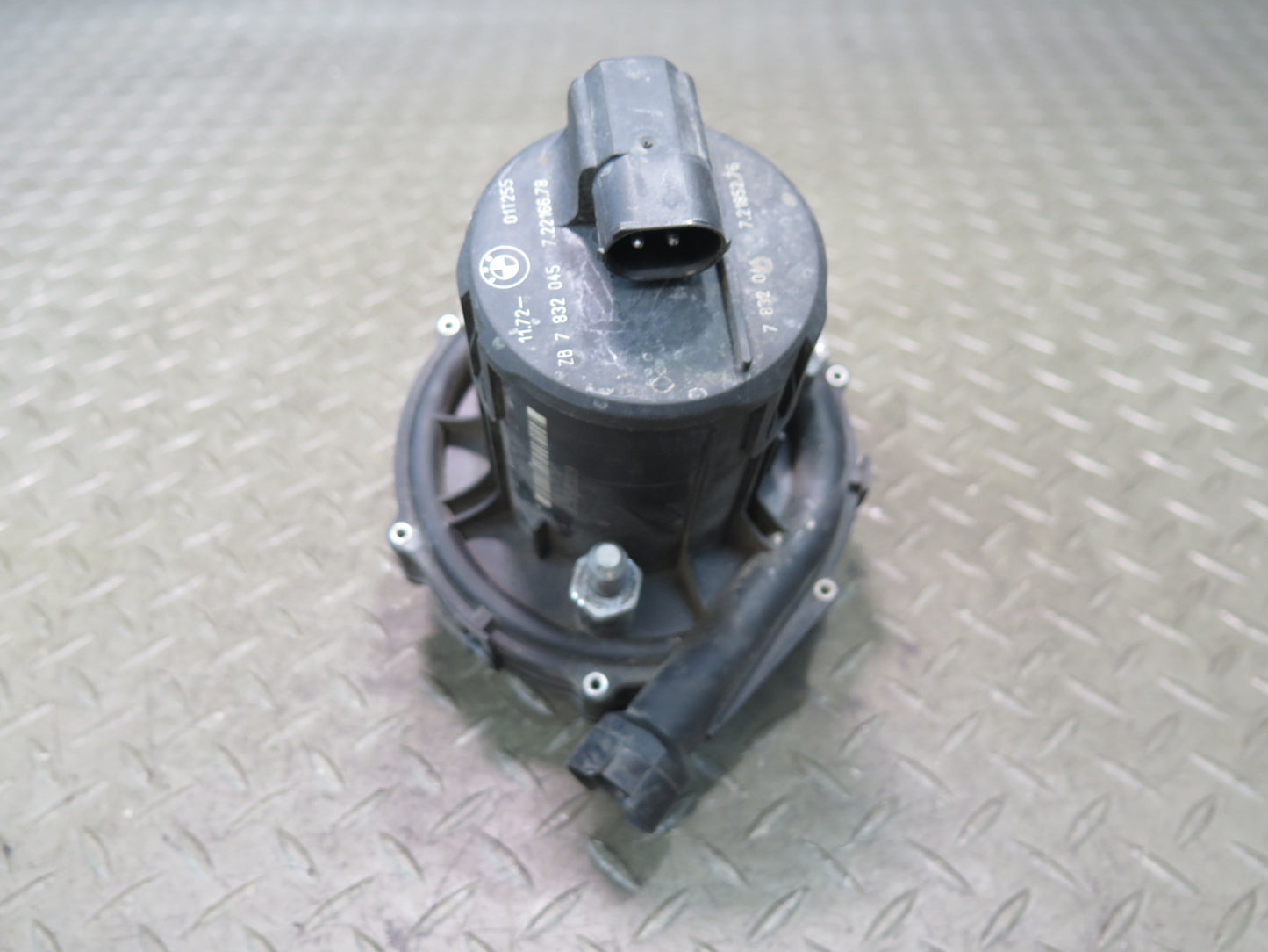 2001-2006 BMW E46 M3 Auxiliary AUX Secondary Air Injection Smog Pump