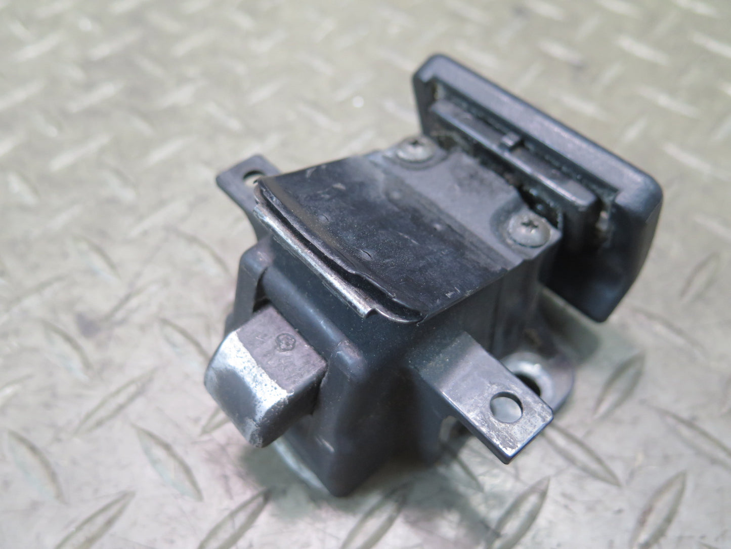 00-05 Toyota MR2 Spyder ZZW30L TOP Roof Lock Latch Pull Release Handle OEM