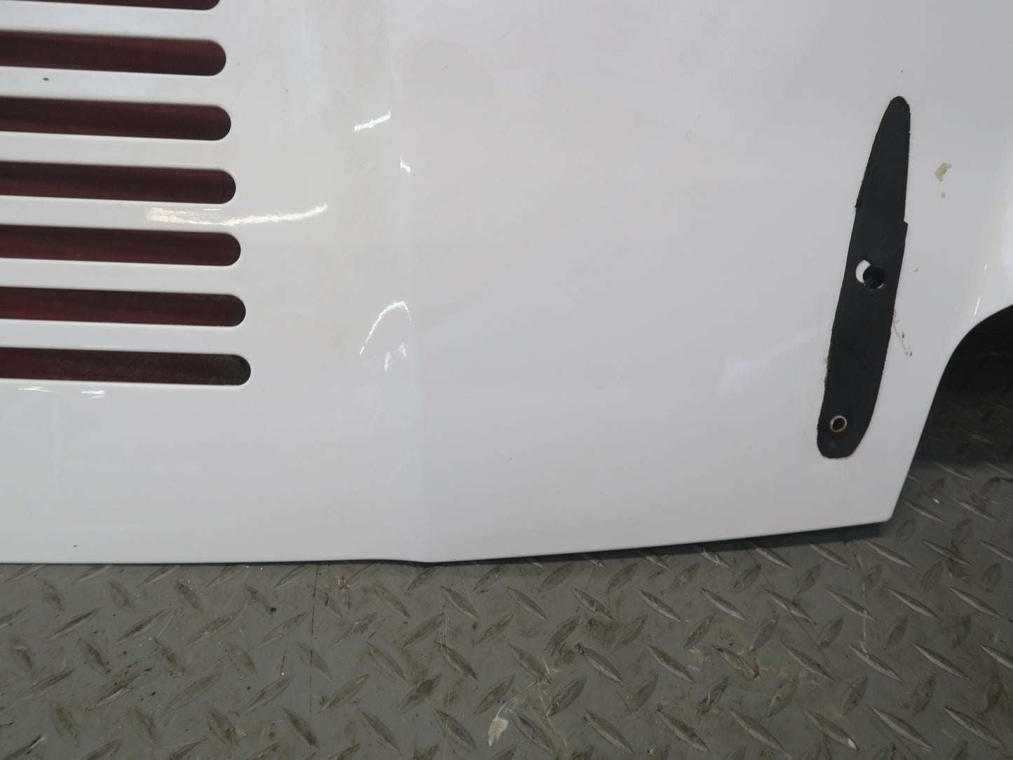 00-05 Toyota MR2 Spyder ZZW30L Rear Trunk Lid Engine Shell Panel Cover White OEM