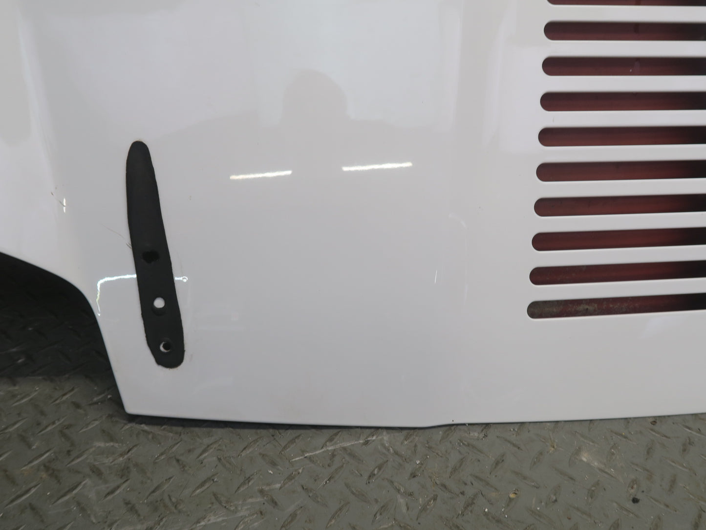 00-05 Toyota MR2 Spyder ZZW30L Rear Trunk Lid Engine Shell Panel Cover White OEM